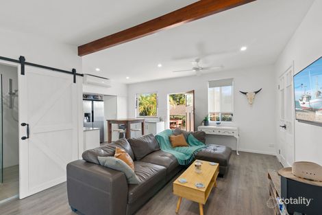 Property photo of 37 Station Street Currumbin Waters QLD 4223