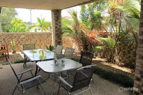 Property photo of 2/43 Vera Street Greenslopes QLD 4120