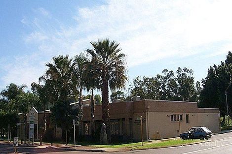 25-27 King William St, Bayswater, WA 6053