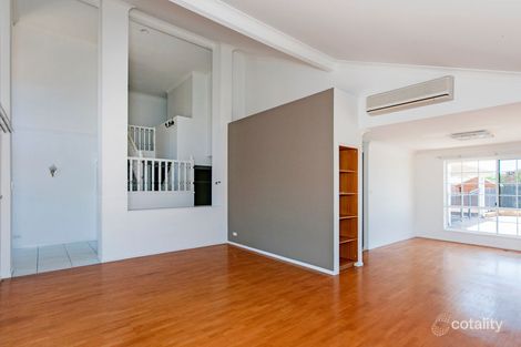Property photo of 9 Vincent Place Sinnamon Park QLD 4073