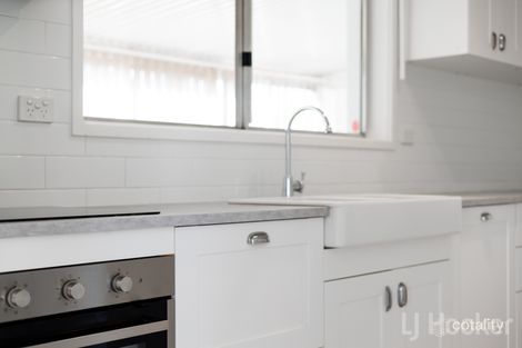 Property photo of 12 Ullamulla Crescent Karabar NSW 2620