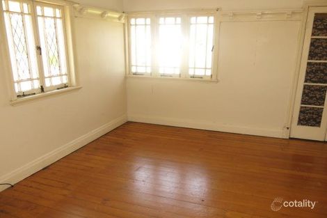 Property photo of 2/2 Gibson Crescent Holland Park QLD 4121