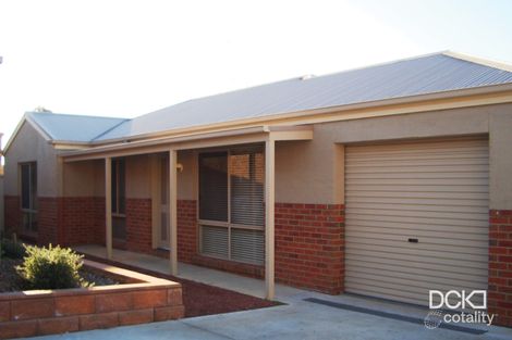 4/6 Edwards Rd, Kennington, VIC 3550