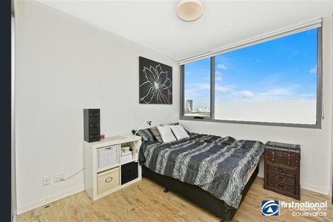 Property photo of 516/14 Nuvolari Place Wentworth Point NSW 2127