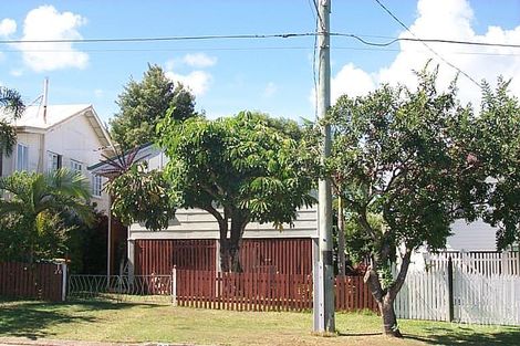 26 Donald St, Woody Point, QLD 4019