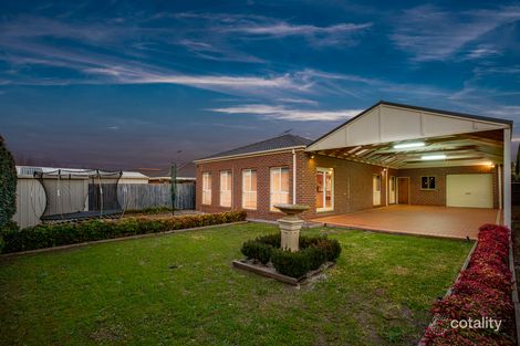 Property photo of 12 Colburn Court Hillside VIC 3037