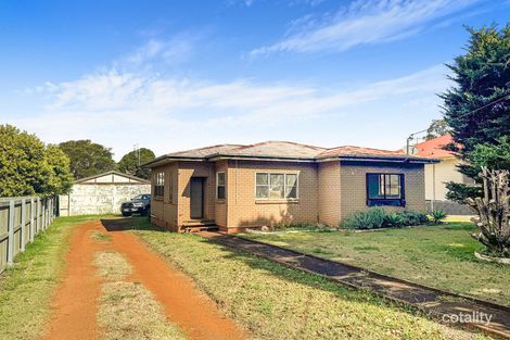 Property photo of 40 Anzac Avenue Newtown QLD 4350