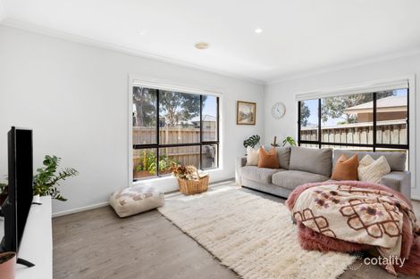 Property photo of 8 Connect Way Mount Duneed VIC 3217