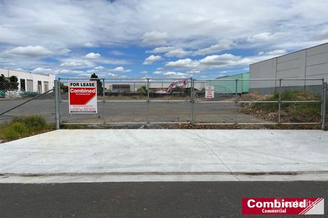 11 Blackmore Rd, Smeaton Grange, NSW 2567