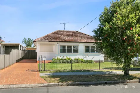 Property photo of 41 Dunbier Avenue Lurnea NSW 2170