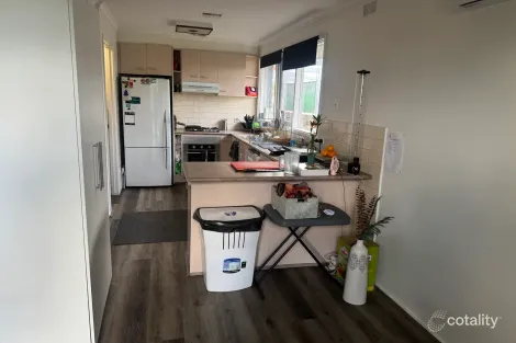 Property photo of 3 Macquarie Street Melton South VIC 3338