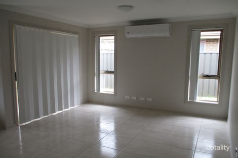 Property photo of 2/21 Glen Close Heddon Greta NSW 2321