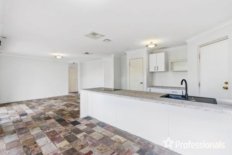 Property photo of 5 The Mead Kiara WA 6054