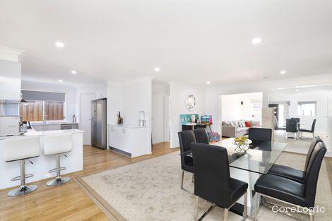 Property photo of 6 Toolern Waters Drive Weir Views VIC 3338