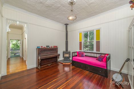 Property photo of 8 White Cedar Road Pullenvale QLD 4069