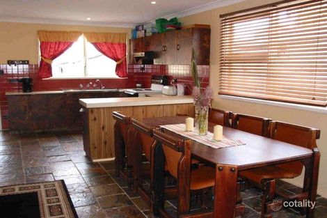 Property photo of 146 Grieve Parade Altona VIC 3018