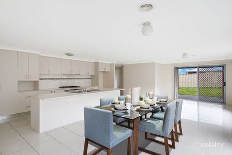 Property photo of 7 Webb Court Pakenham VIC 3810