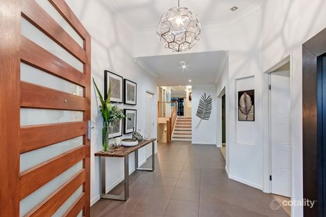 Property photo of 10 Wilcox Close Reedy Creek QLD 4227