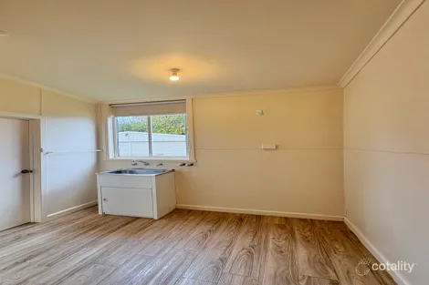 Property photo of 4 Jones Street Camperdown VIC 3260