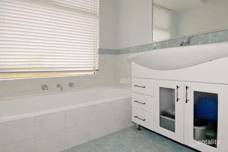 Property photo of 3 Phillip Close Mullaloo WA 6027
