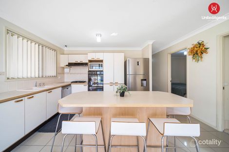 Property photo of 5 Yerrinbool Close Prestons NSW 2170