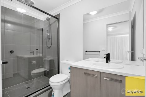 Property photo of 4 Artichoke Walk Truganina VIC 3029