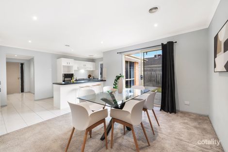 Property photo of 15 Gramar Way Hampton Park VIC 3976