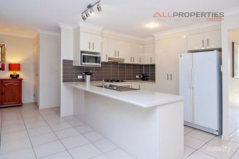 Property photo of 2 Sunset Place Springfield Lakes QLD 4300