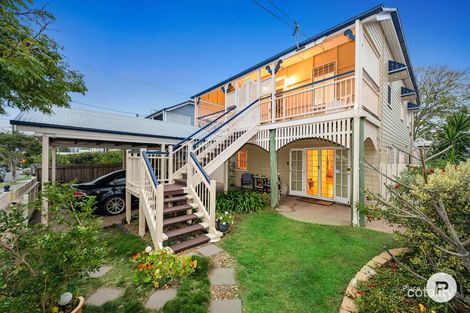 Property photo of 11 Barnes Avenue Coorparoo QLD 4151