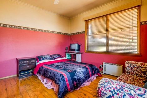 Property photo of 152 Shaws Road Werribee VIC 3030