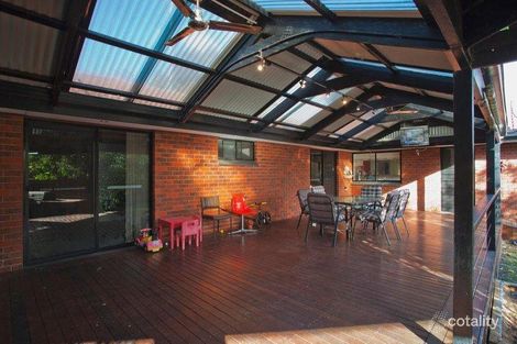 11 Naranghi Dr, Strathdale, VIC 3550