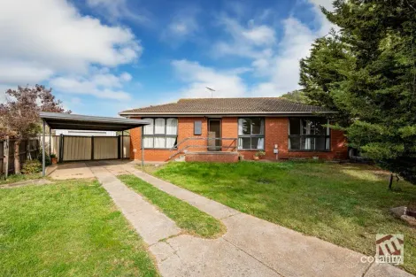 4 Regency Pl, Melton West, VIC 3337