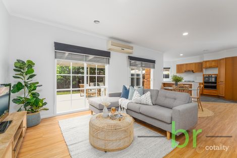 Property photo of 19 Magpie Close Lara VIC 3212