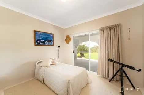 Property photo of 44 Constable Road Limestone Creek QLD 4701