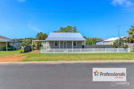 Property photo of 5 The Crescent Brunswick WA 6224