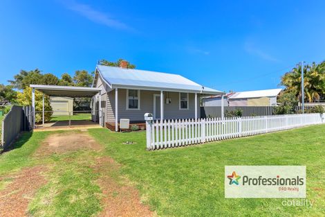 Property photo of 5 The Crescent Brunswick WA 6224