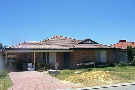 11 Oakfield Rtt, Ballajura, WA 6066