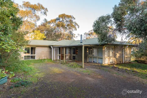 112 Dunne Rd, Bullengarook, VIC 3437