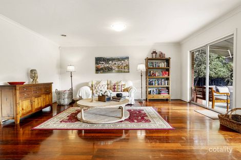 Property photo of 2 Eram Road Box Hill North VIC 3129