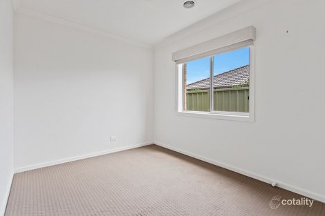 Property photo of 3 Cabernet Drive Maiden Gully VIC 3551
