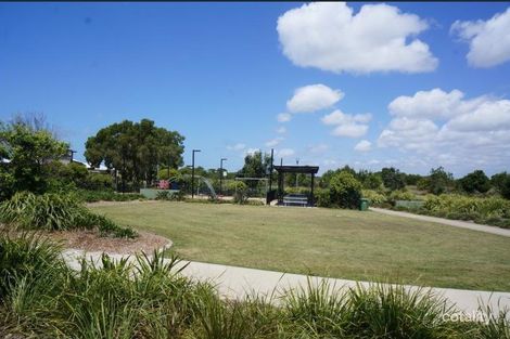 Property photo of 35 Scarborough Circuit Blacks Beach QLD 4740