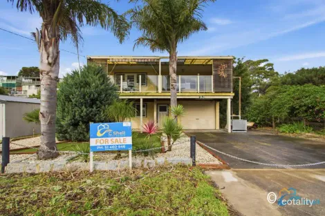 93 Seagull Dr, Loch Sport, VIC 3851