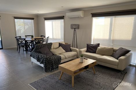 Property photo of 70 Eastlakes Boulevard Lara VIC 3212