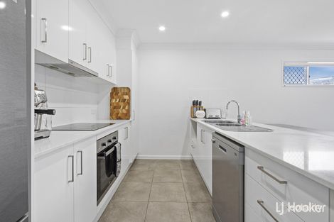 Property photo of 10 Creekstone Avenue Redbank Plains QLD 4301