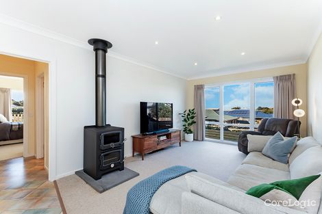 Property photo of 27 Jehu Street Port Fairy VIC 3284