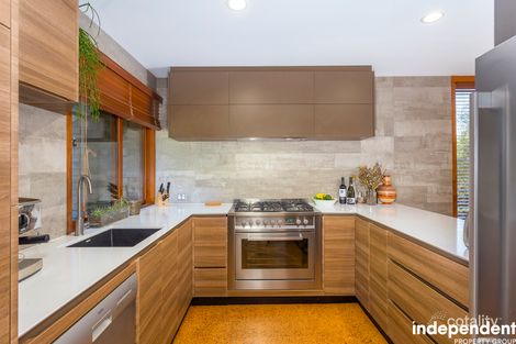 Property photo of 30 Wybalena Grove Cook ACT 2614