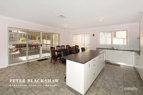 Property photo of 19 Kettlewell Crescent Banks ACT 2906