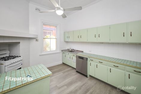 Property photo of 6 Peter Street Wagga Wagga NSW 2650