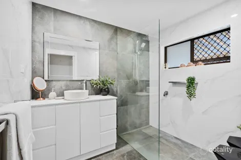 Property photo of 10 Aletta Street Shailer Park QLD 4128