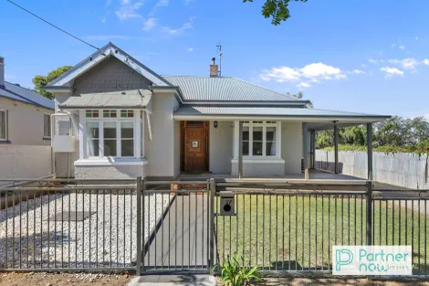 37 White St, East Tamworth, NSW 2340